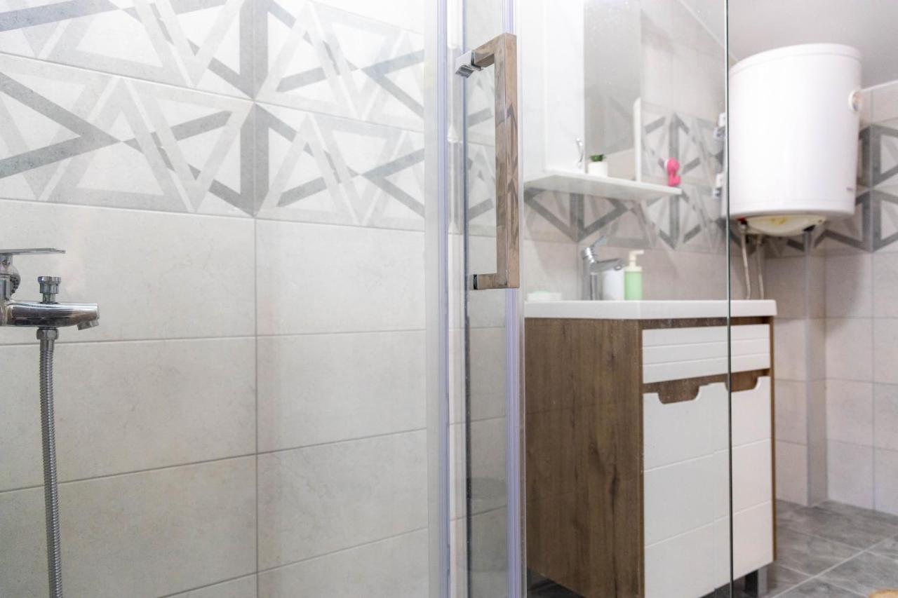 Vajati Gradac Apartment